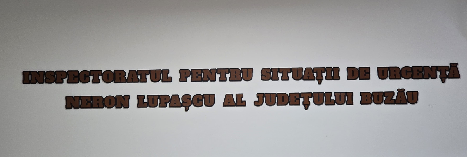 Text/Litere personalizate