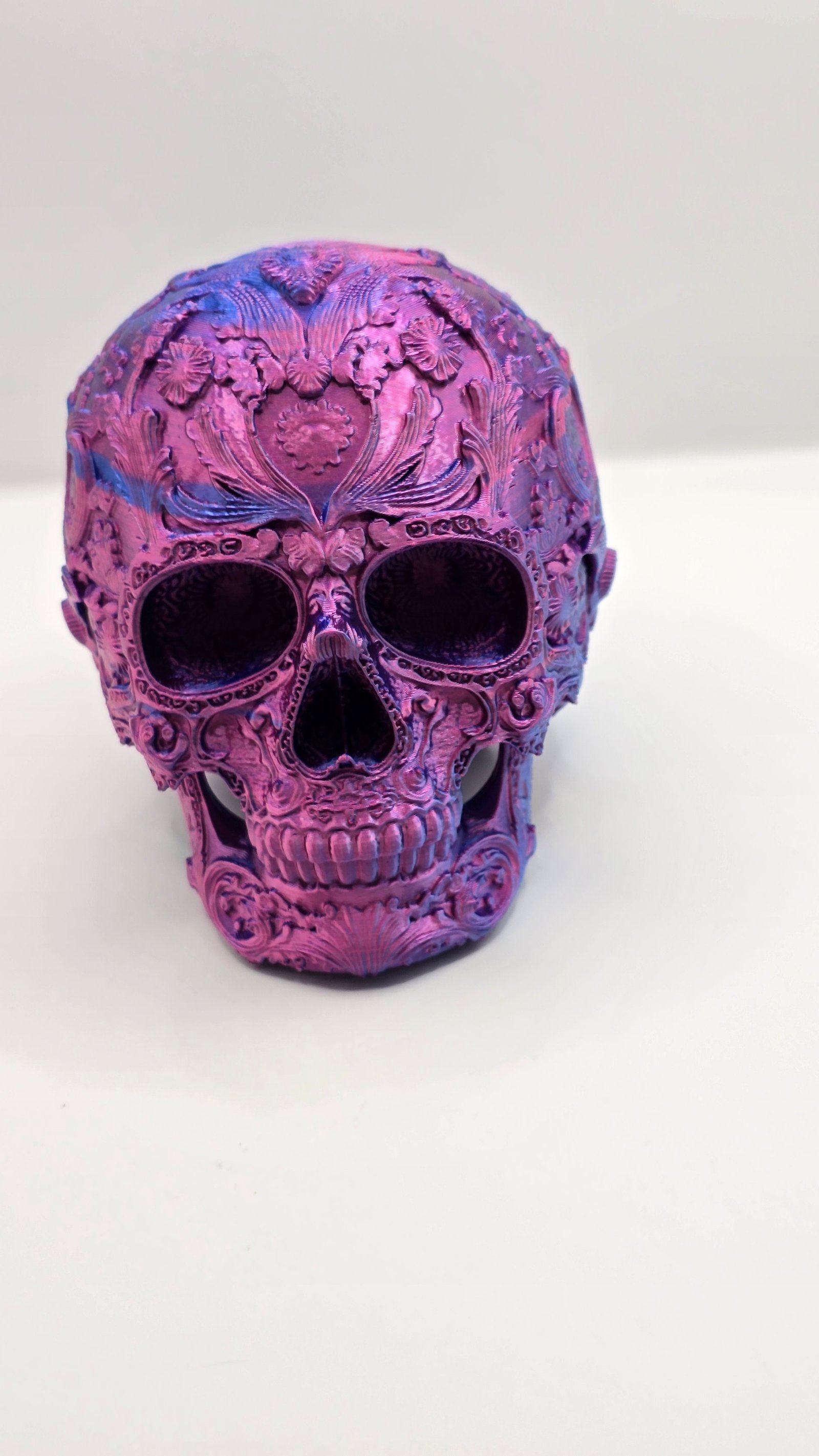 Craniu Decor Red Blue