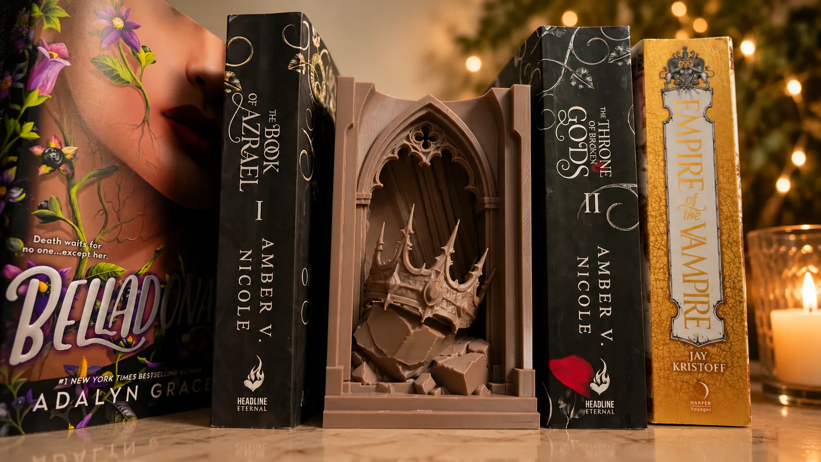 Crown booknook