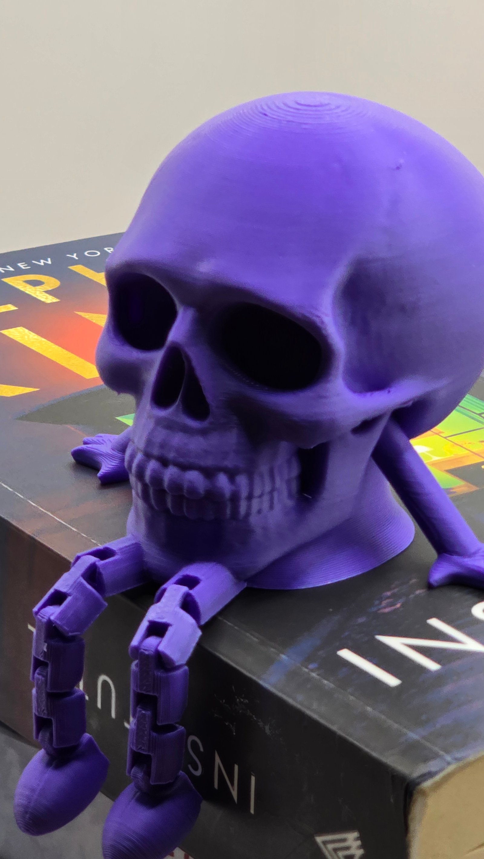 Preview Dancing skull