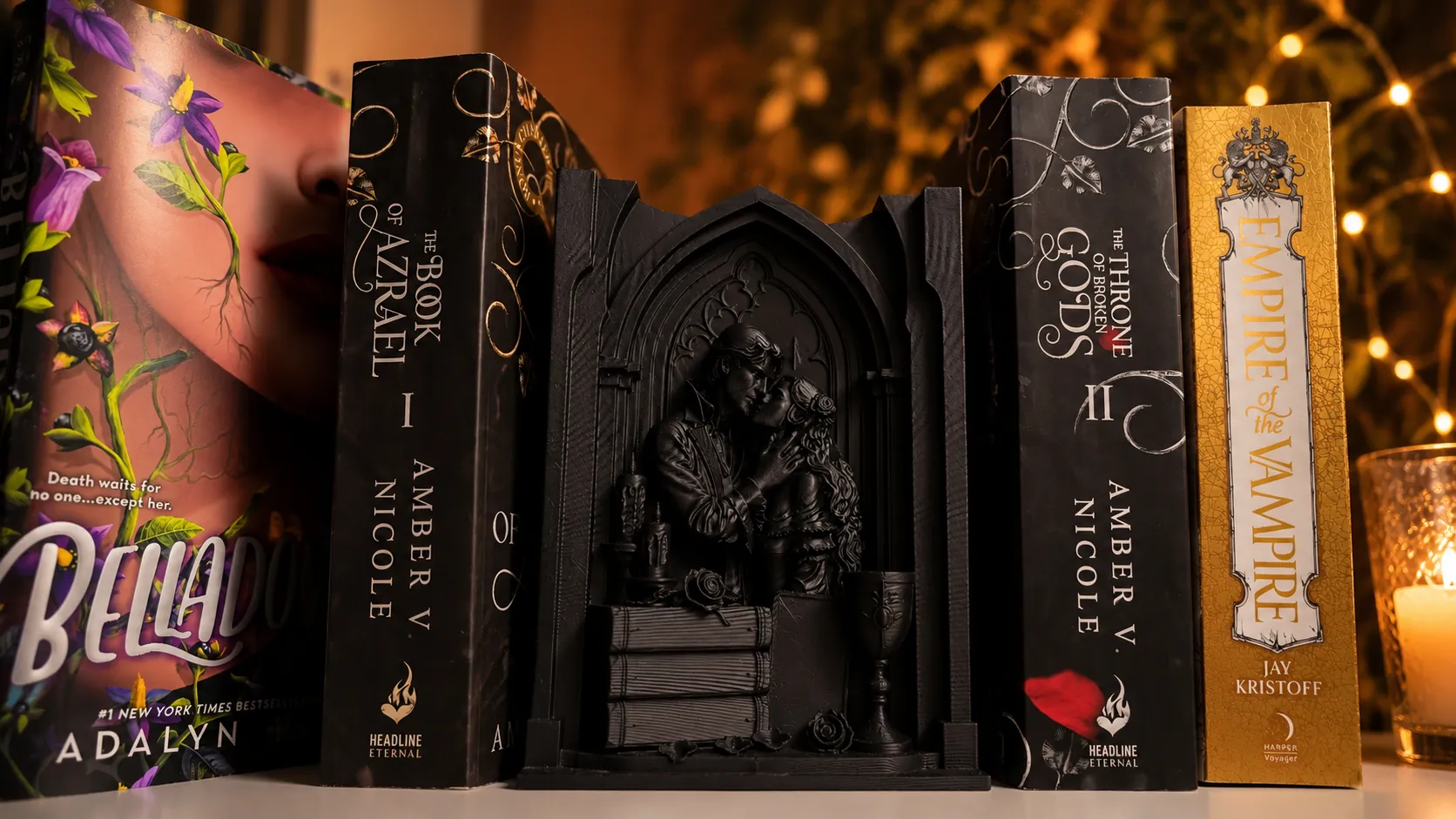 Goth Couple booknook