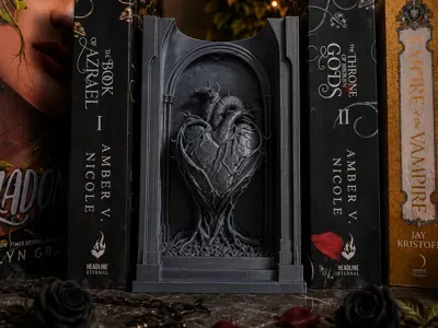 Heart Booknook
