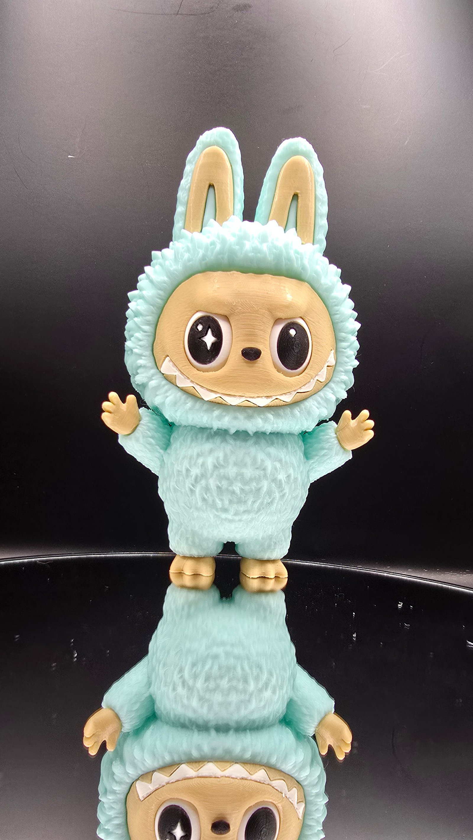 Labubu Macaroon Blue