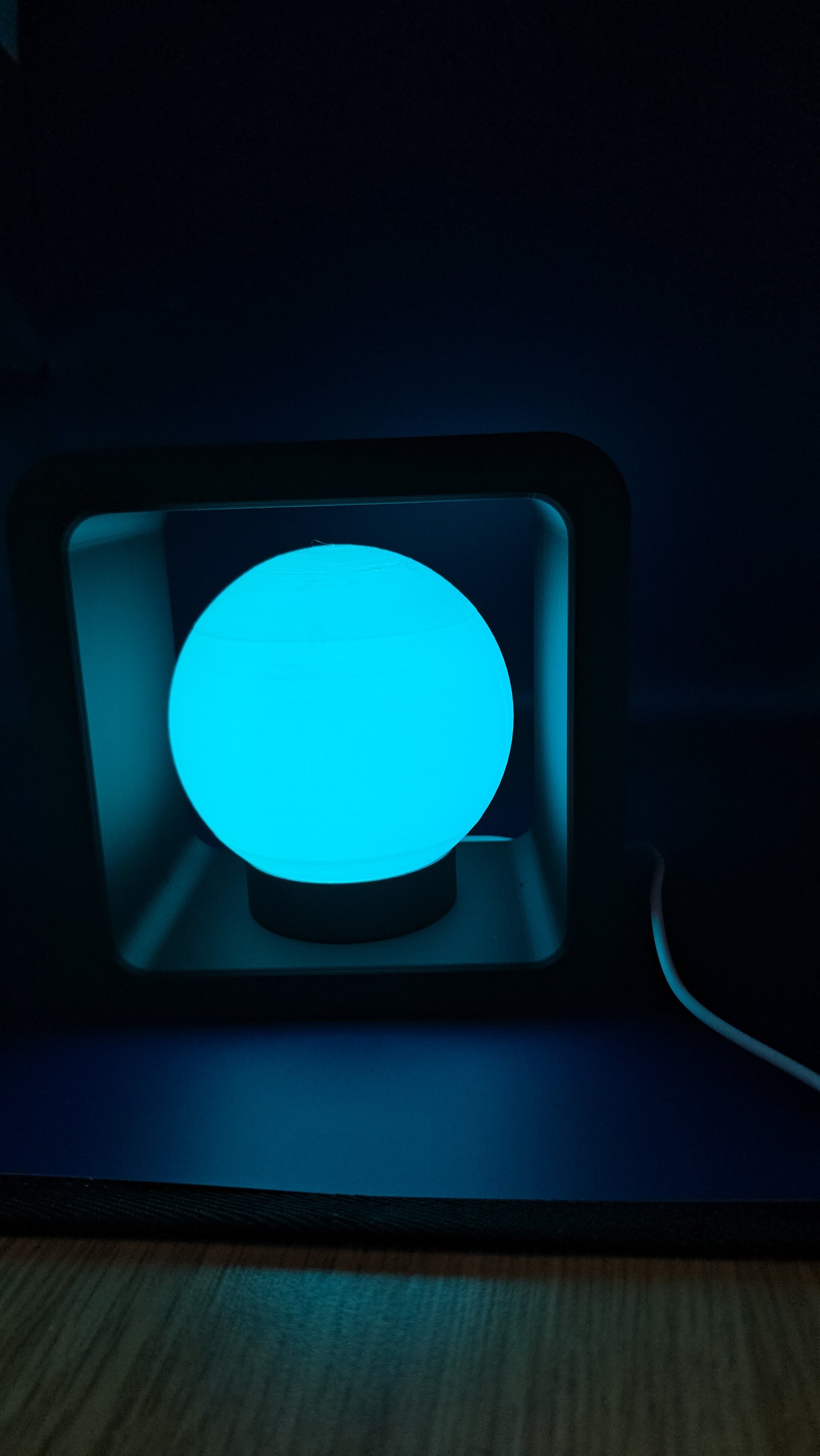 Preview Lampa Moderna J