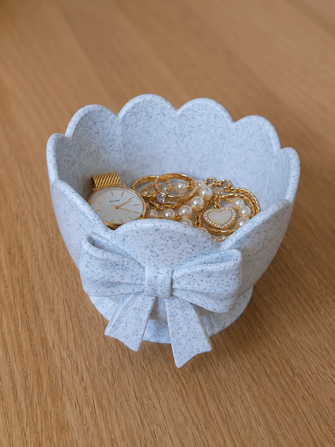 Pearl Petal Dish